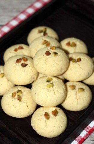 Nankhatai _ Indian Ghee Cookies _ Snazzy Cuisine